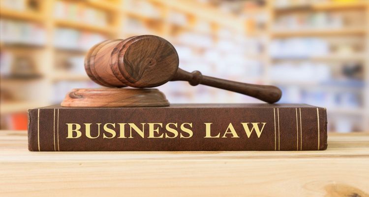 وکیل در چناران - استفاده از وکیل و مزایای آن 4 وکیل در مشهد