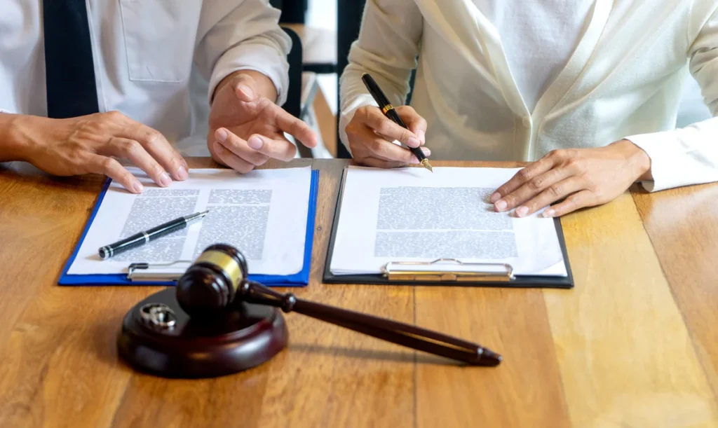وکیل آنلاین در شهریار 2 وکیل آنلاین شهریار