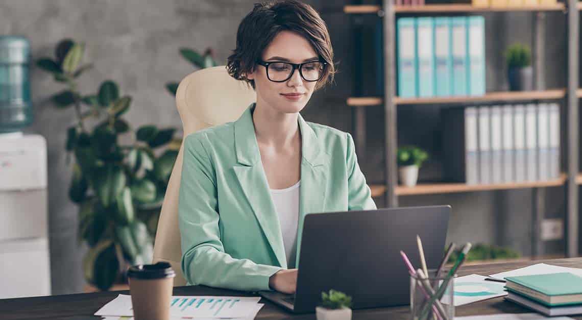 وکیل آنلاین در سراوان