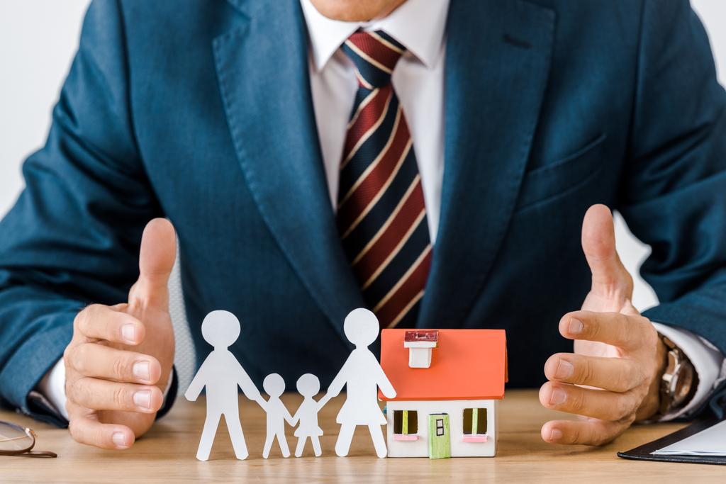 بهترین وکیل خانواده در ساری - مشاوره 05138676422 3 وکیل طلاق در اراک