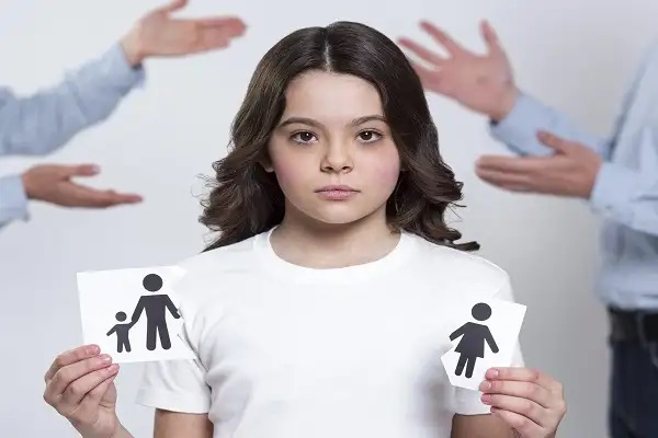 دادگاه خانواده 3 وکیل حضانت فرزندان
