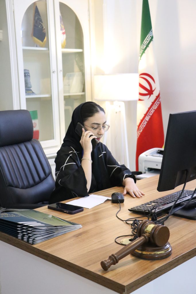 وکیل پایه یک دادگستری در مشهد - مشاوره حقوقی